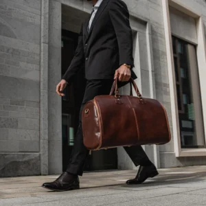 Grand Leather Garment Bag