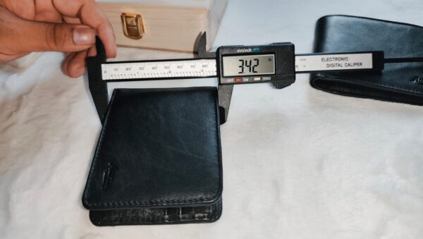 AURNIQ Classic Black Bifold Wallet RFID Protected | Slim & Durable Men’s Wallet - Image 6