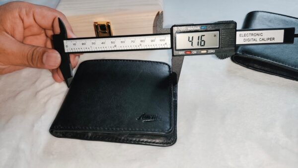 AURNIQ Classic Black Bifold Wallet RFID Protected | Slim & Durable Men’s Wallet - Image 5